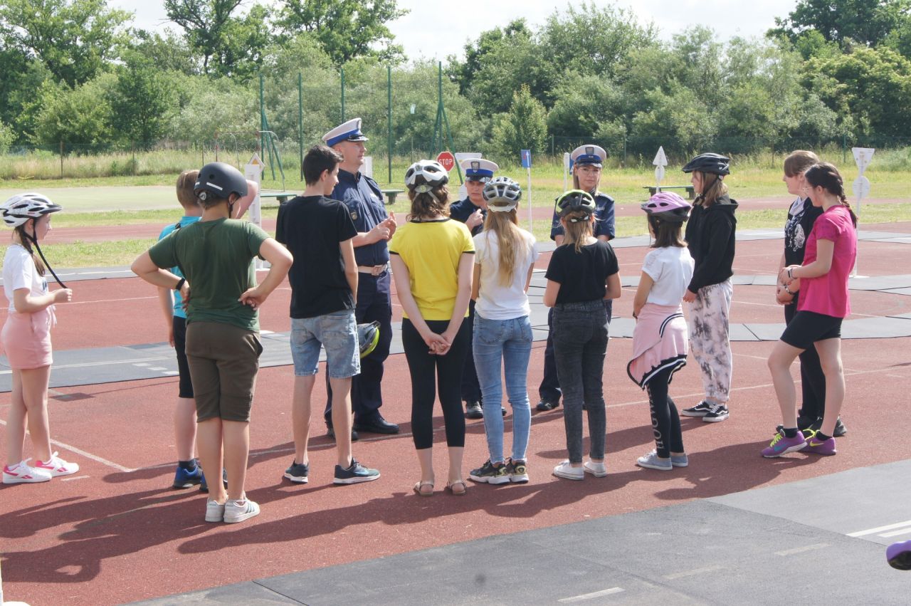 Egzamin na kartę rowerową Egzamin na kartę rowerową w Szkole Podstawowej w Różankach