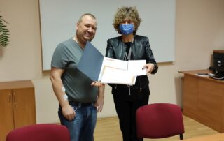 Wręczenie dyplomów dla nowych instruktorów jazdy