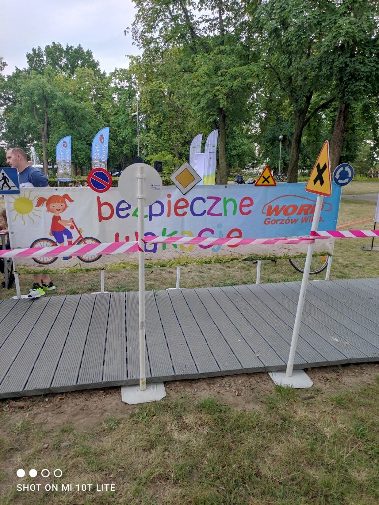 Zdjęcie piknik Kostrzyn_1 Zdjęcie piknik Kostrzyn_1