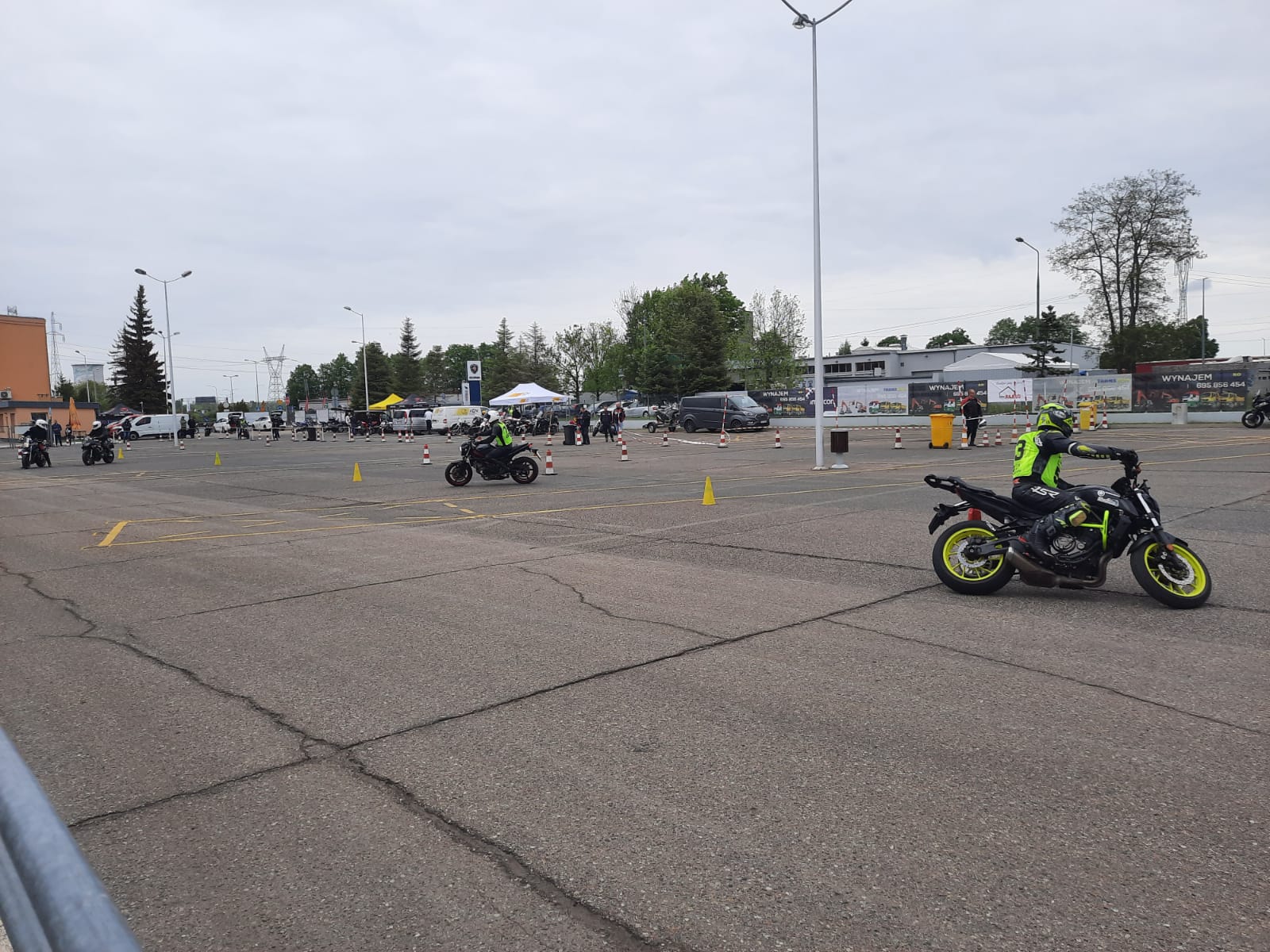 MOTO gymkhana MOTO gymkhana