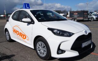 Samochód egzaminacyjny Toyota Yaris